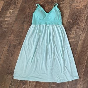 Women’s nursing nightgown size small